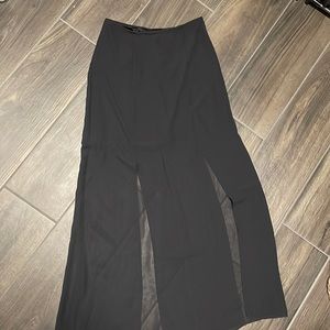 Womens H&M mini skirt with overlay size 6